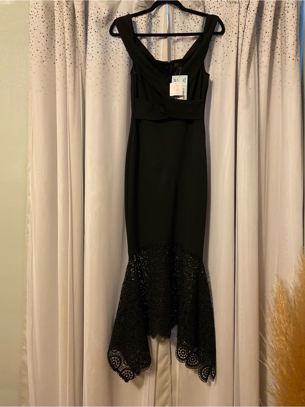 CEFIAN (NADYA’S CLOSET) NWT LARGE BLACK CROSSOVER FRONT, CROCHET HEM MIDI DRESS